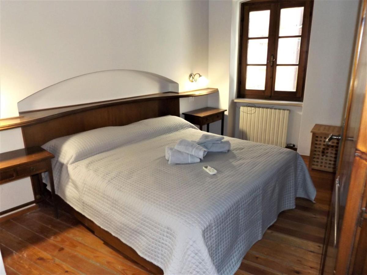 Casa Catullo Villa Garda  Bagian luar foto